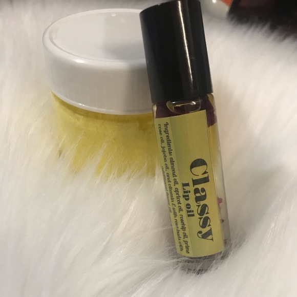 💋just in💋 CLASSY lip oil for normal or dry lip - Picture 5 of 7